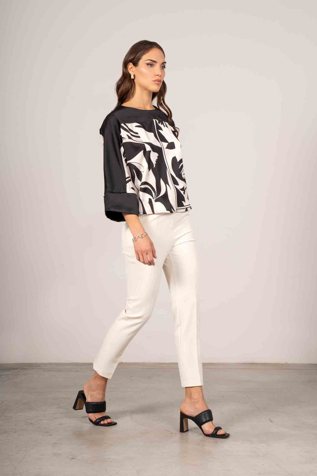 Pantalone a sigaretta