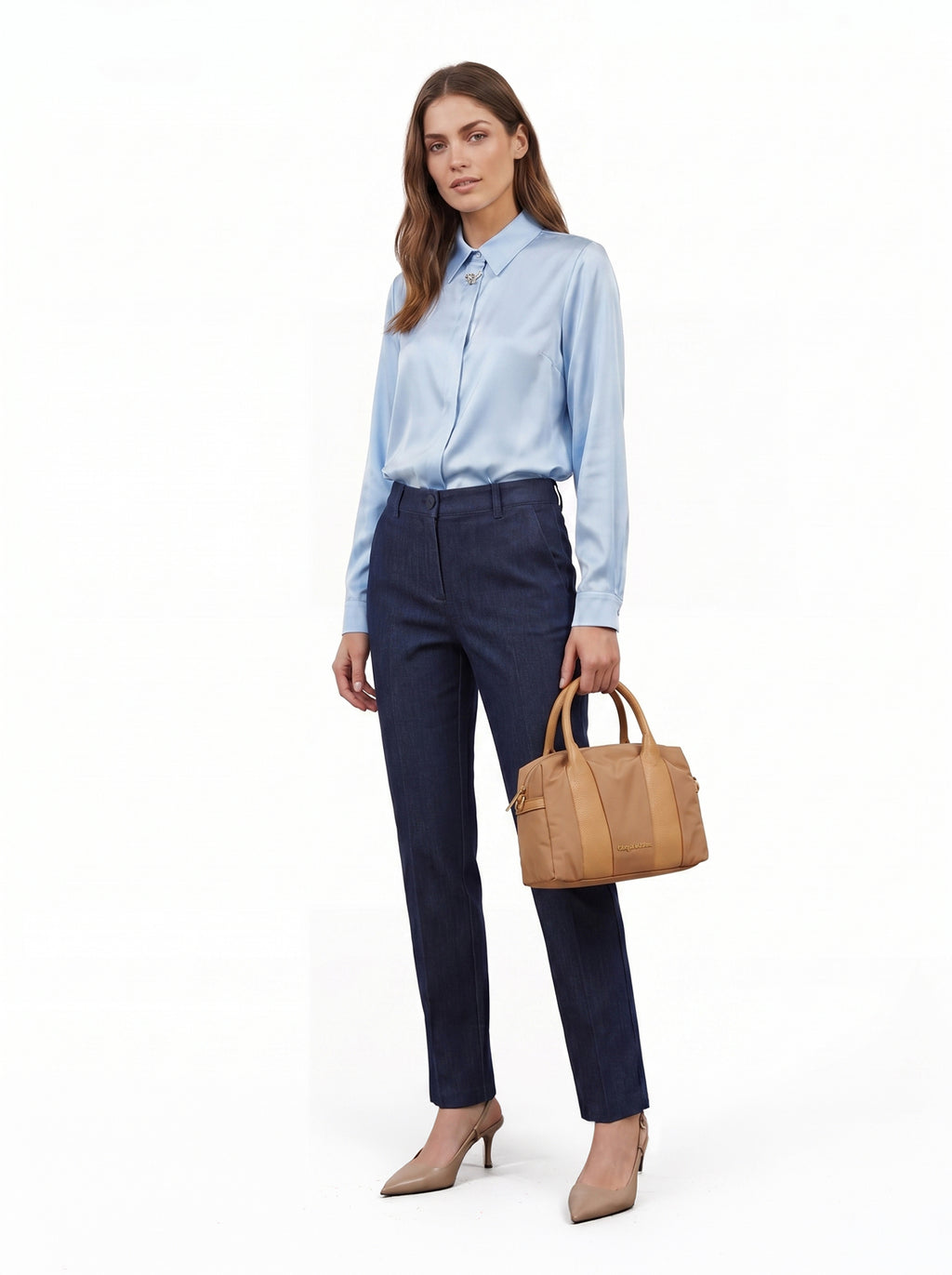Camicia basic con spilla