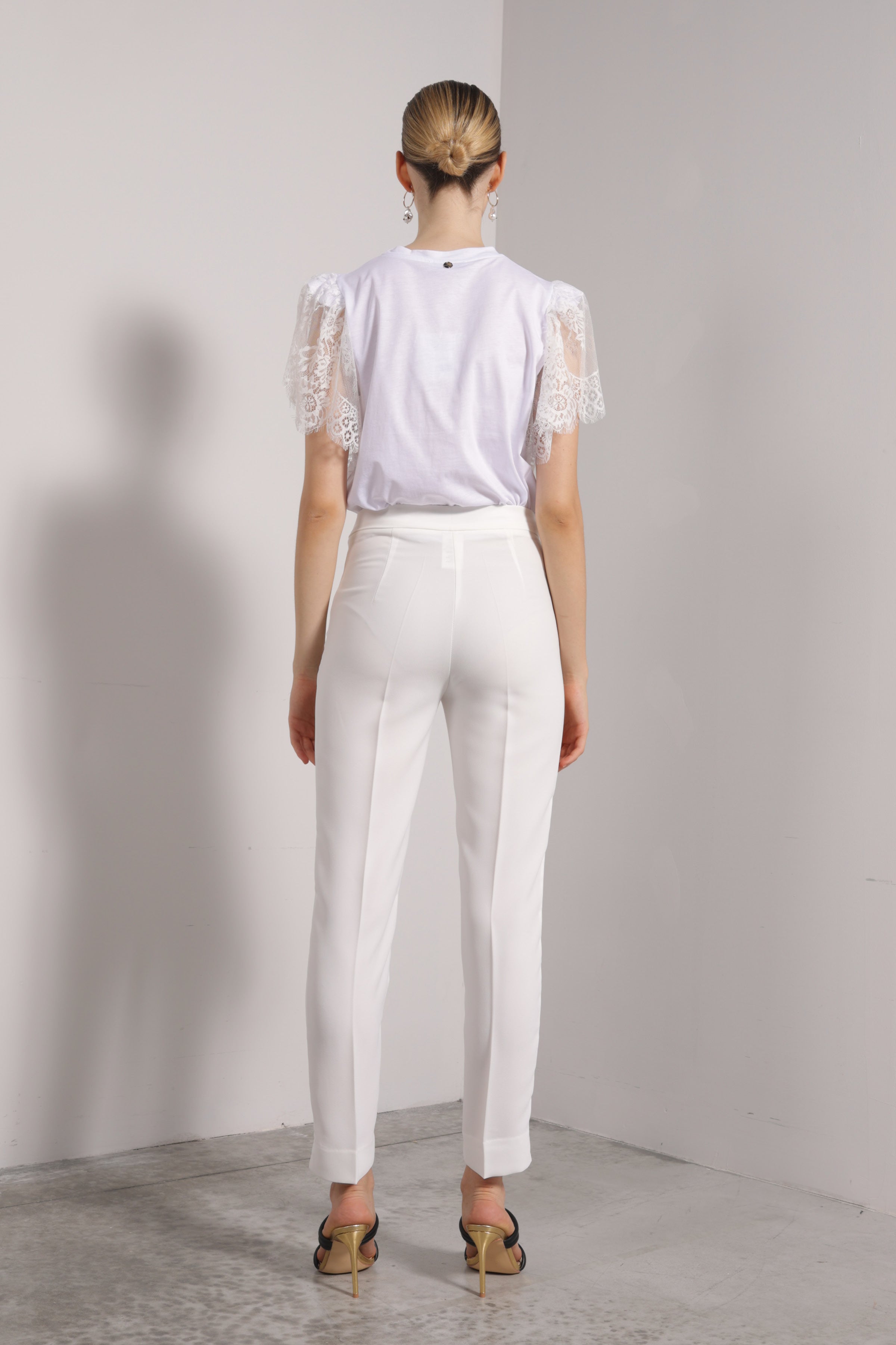 Pantalone a sigaretta