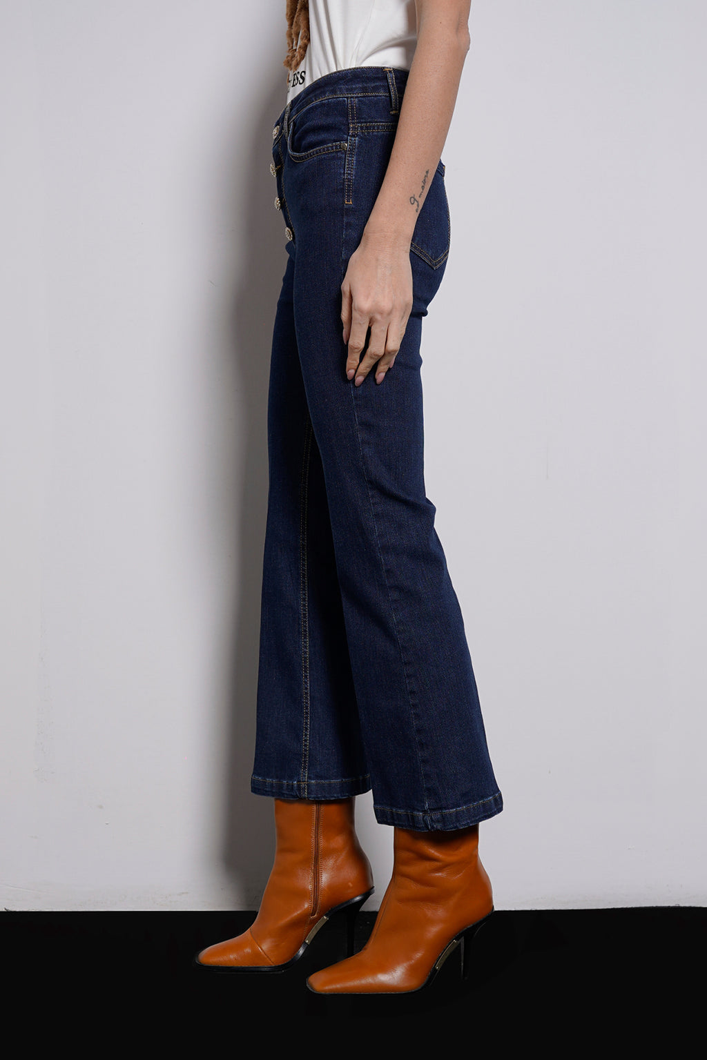 Jeans bottoni gioiello