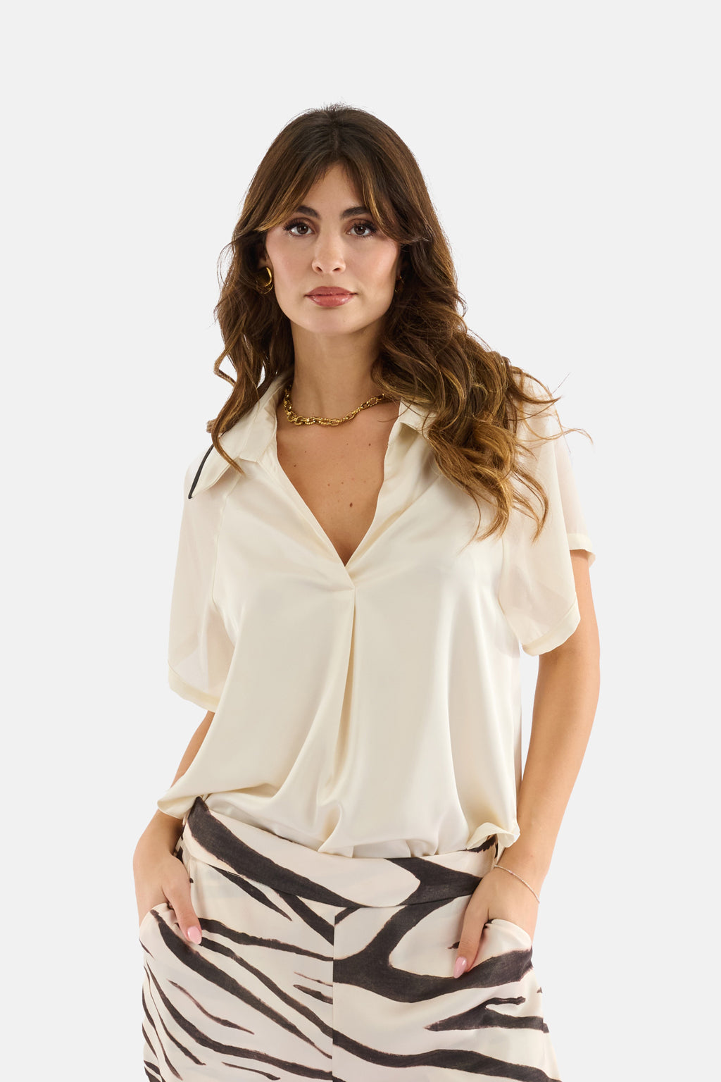 Blusa bimaterica dettaglio bordo