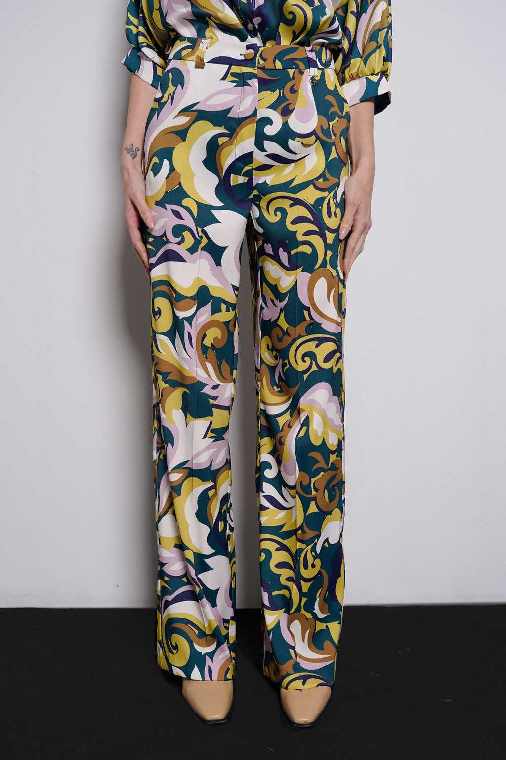 Pantalone palazzo stampa paisley
