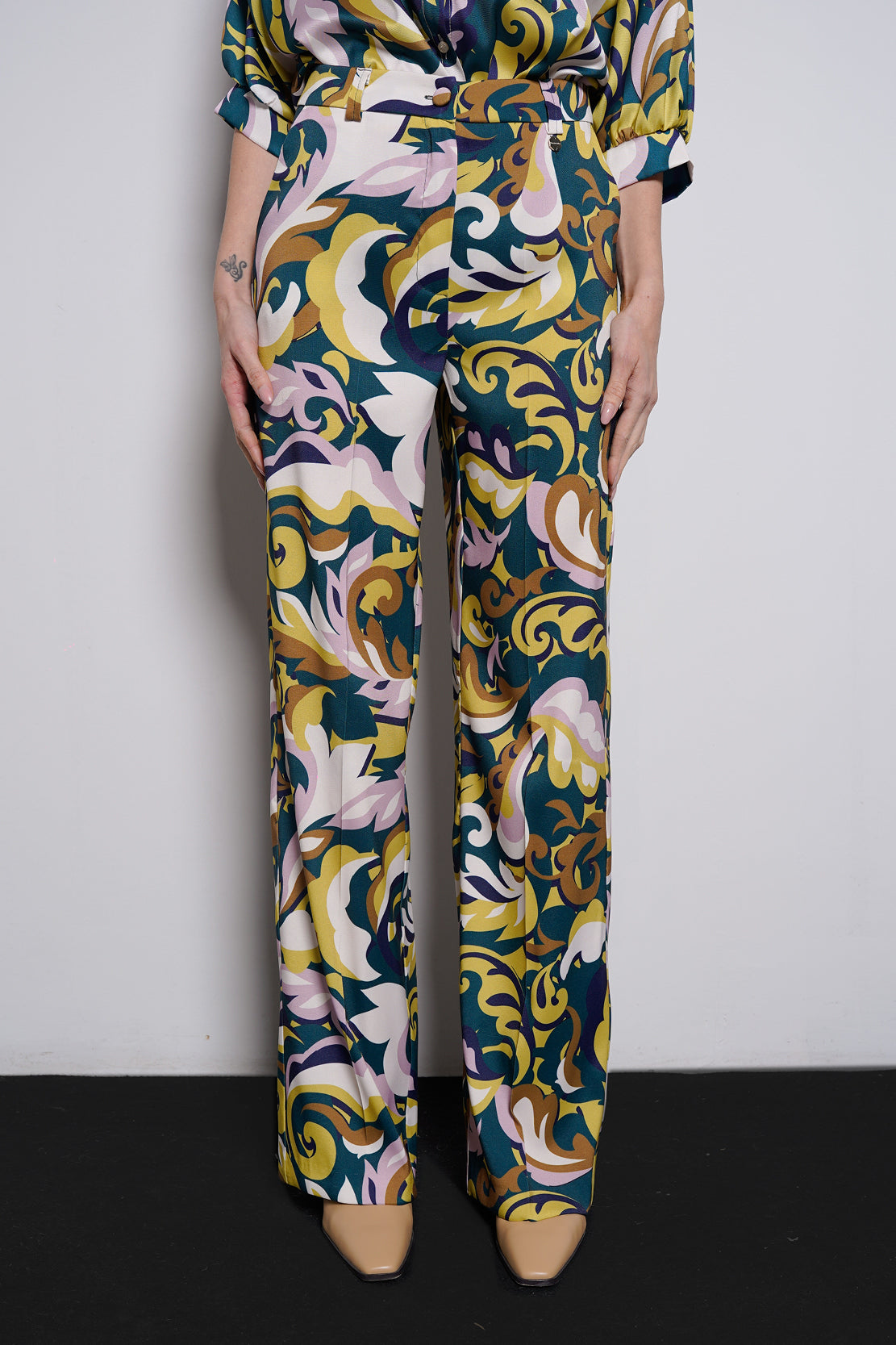 Pantalone palazzo stampa paisley
