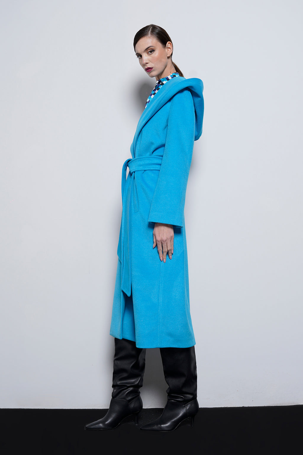 Cappotto vestaglia con cappuccio