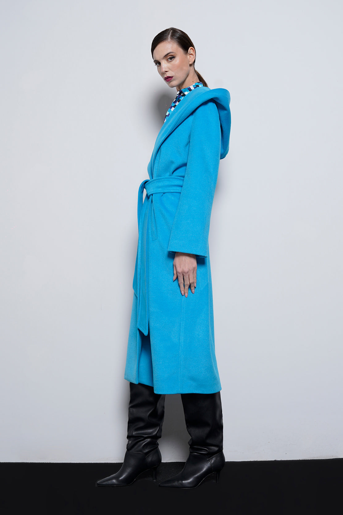 Cappotto vestaglia con cappuccio