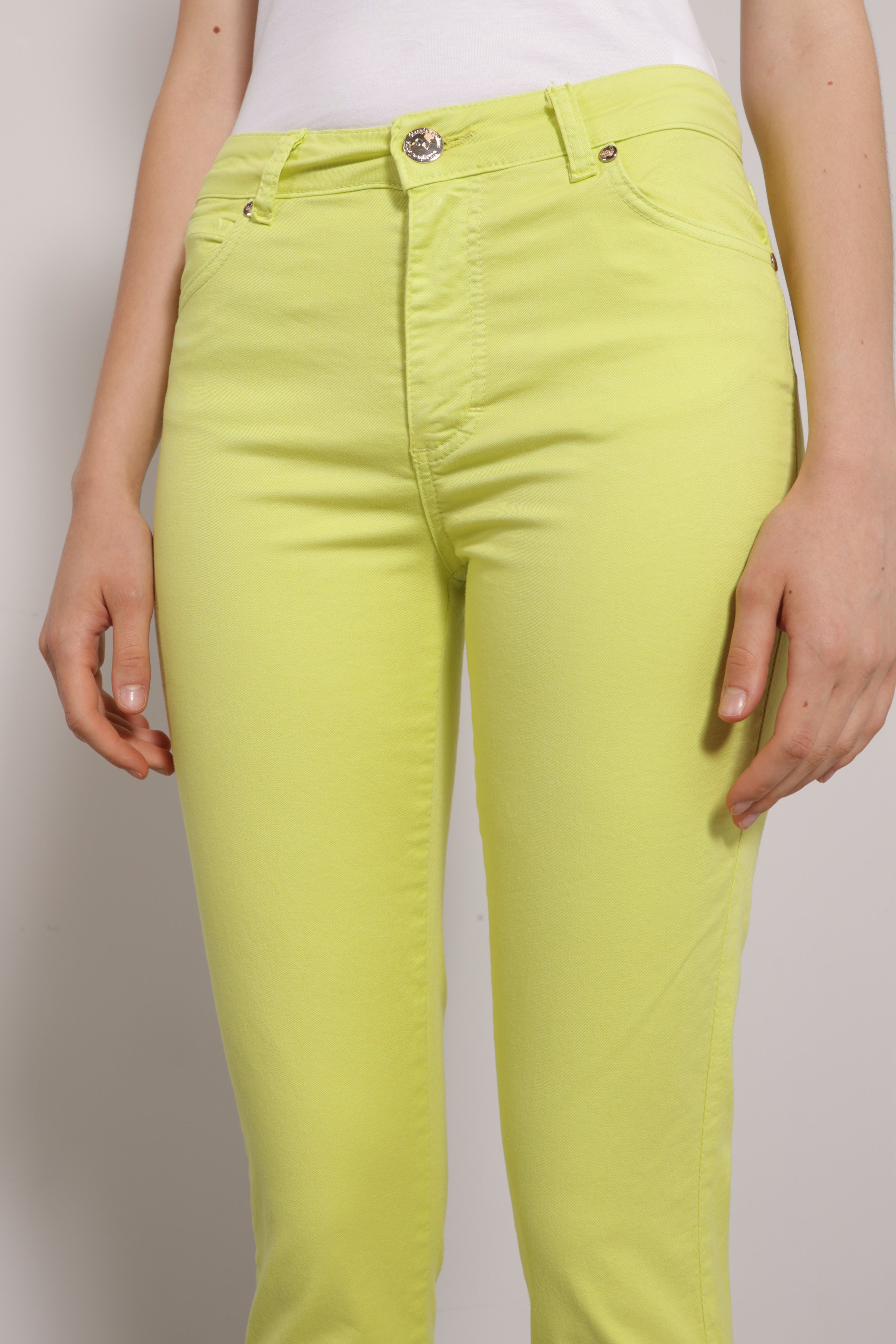 Pantalone basic slim
