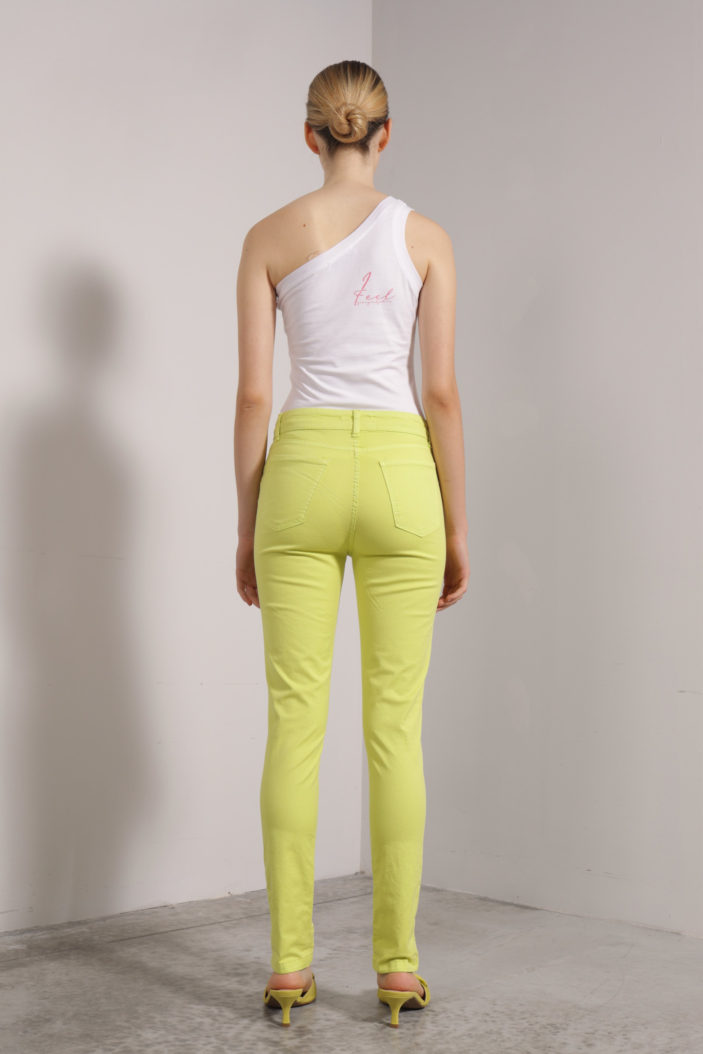 Pantalone basic slim