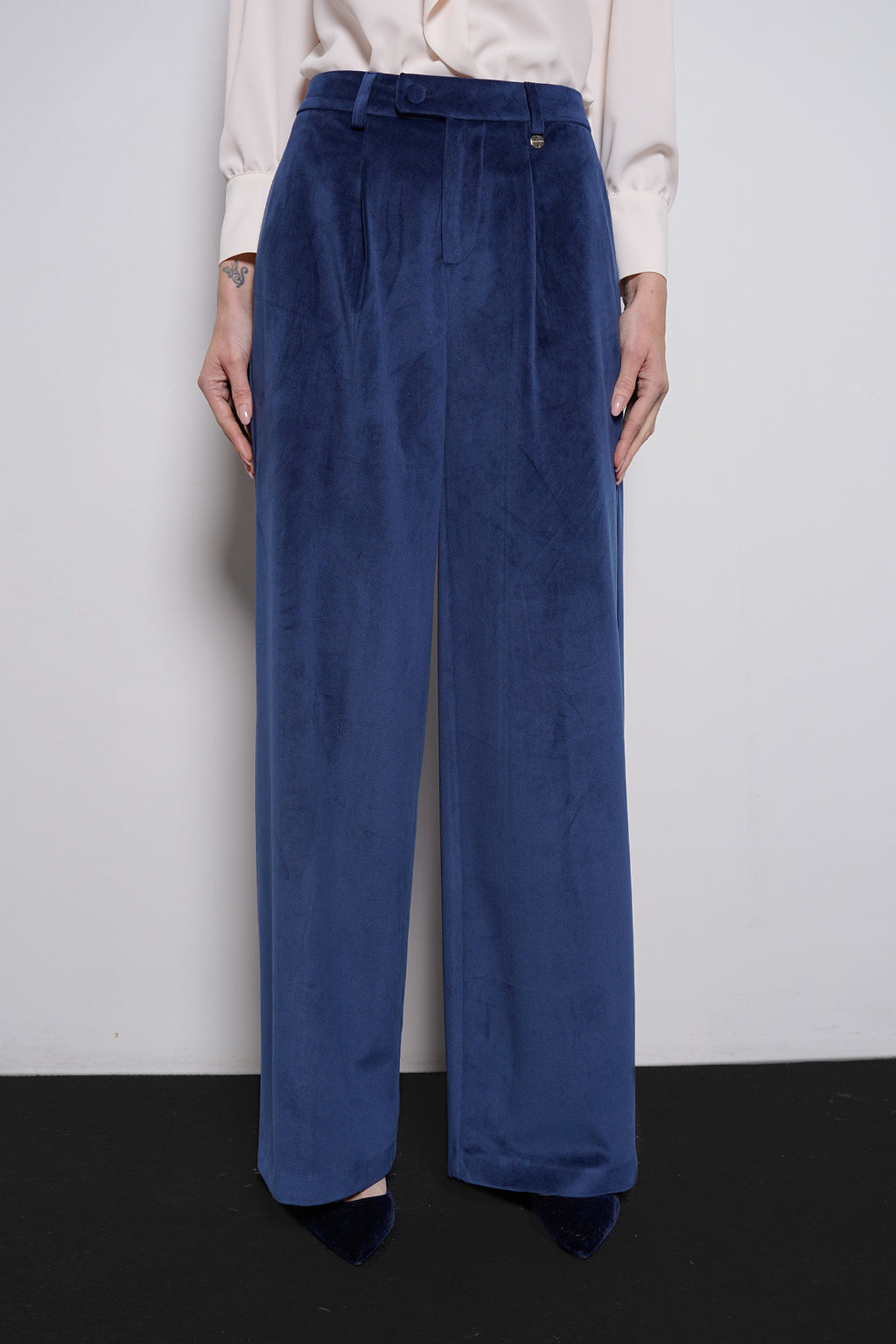 Pantalone velvet vita alta