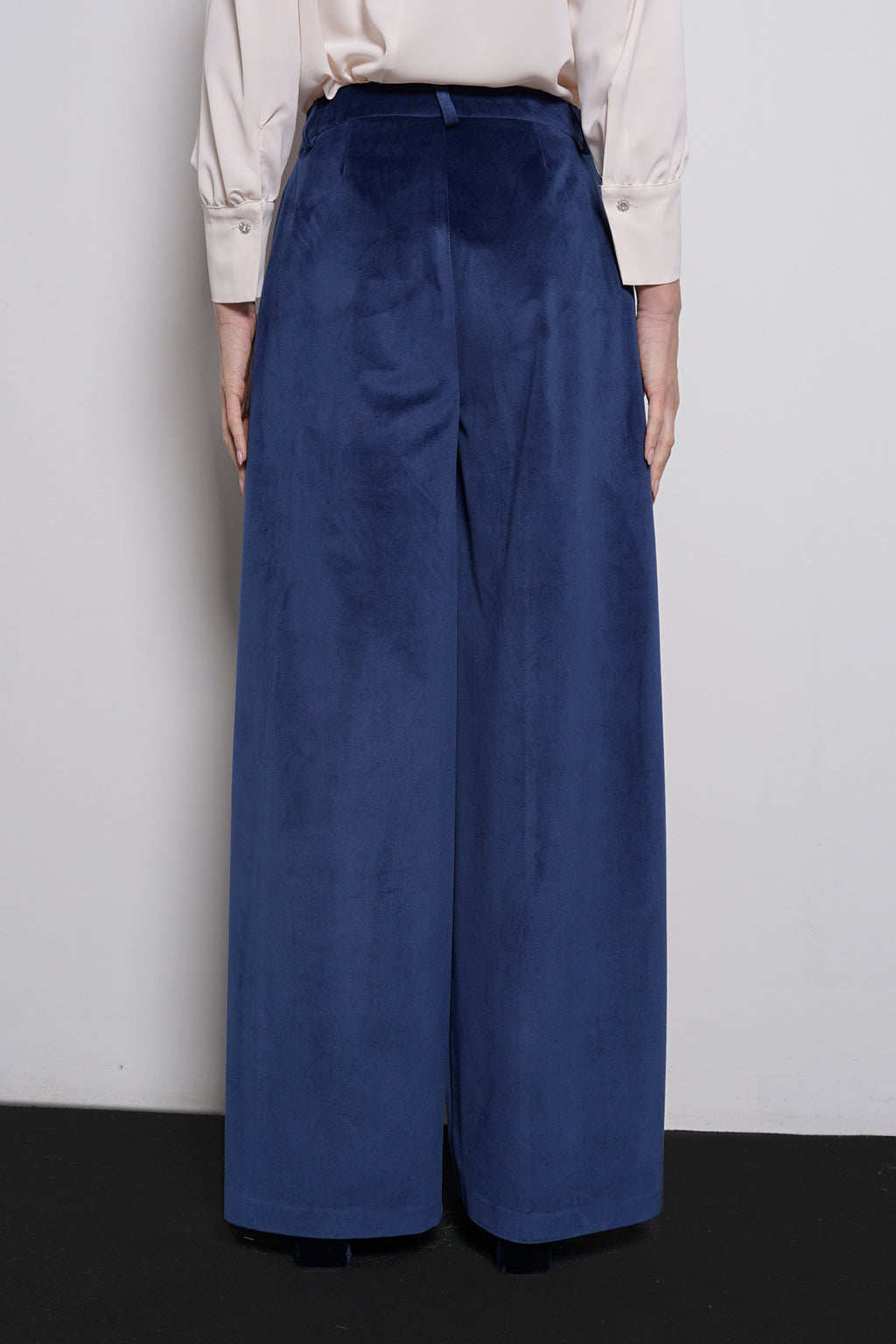 Pantalone velvet vita alta