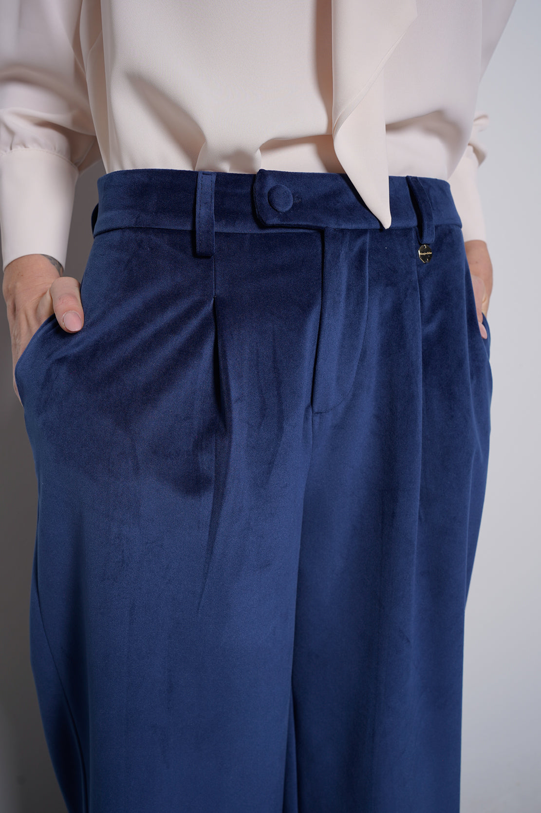 Pantalone velvet vita alta