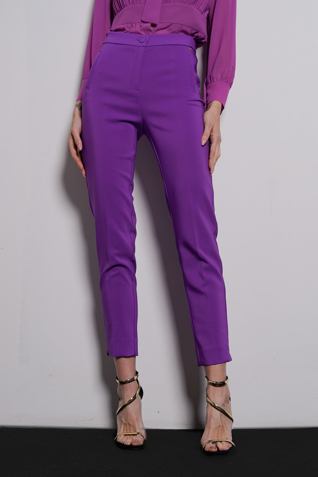 Pantalone a sigaretta