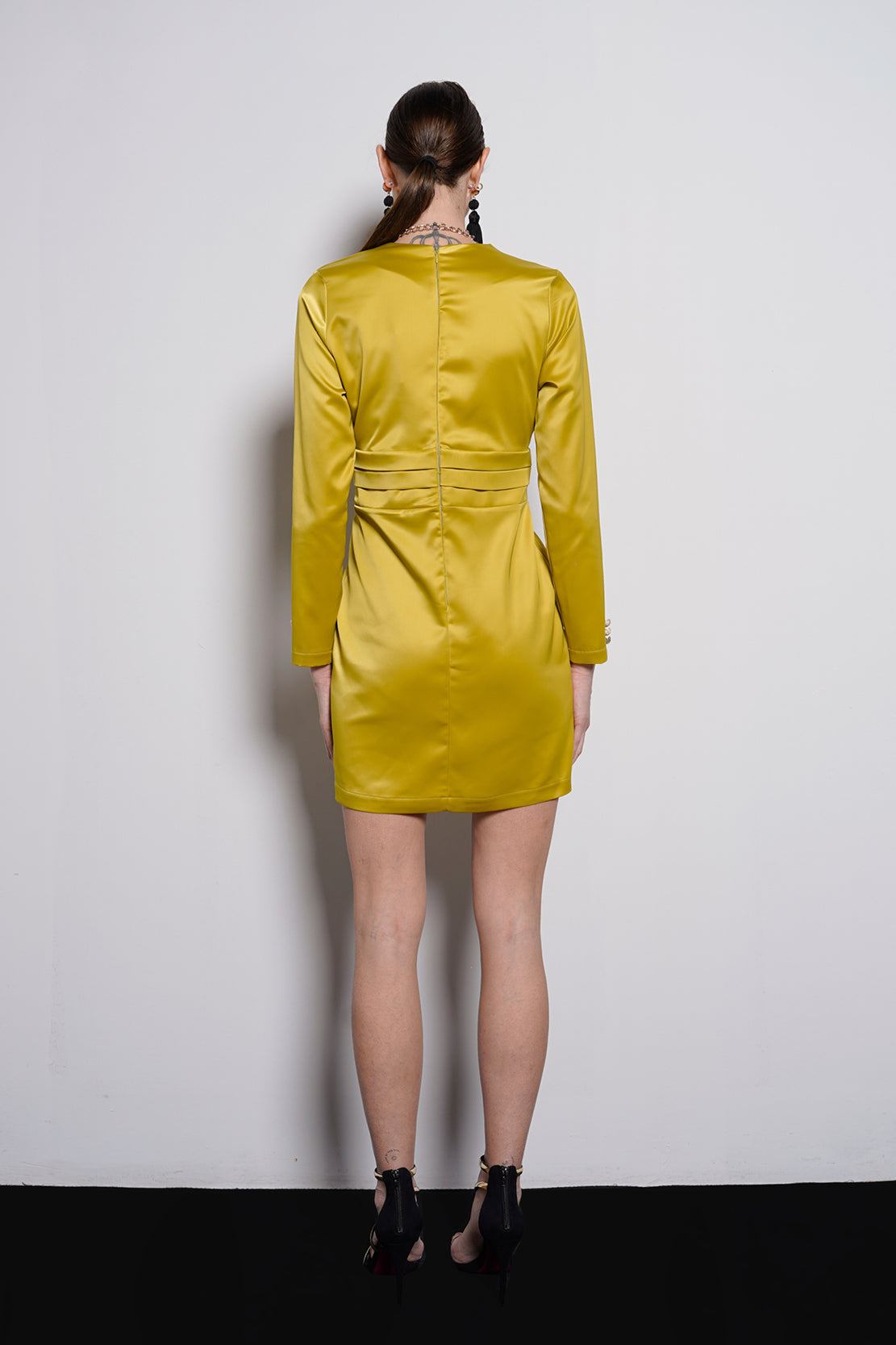 Abito satin con fiocco