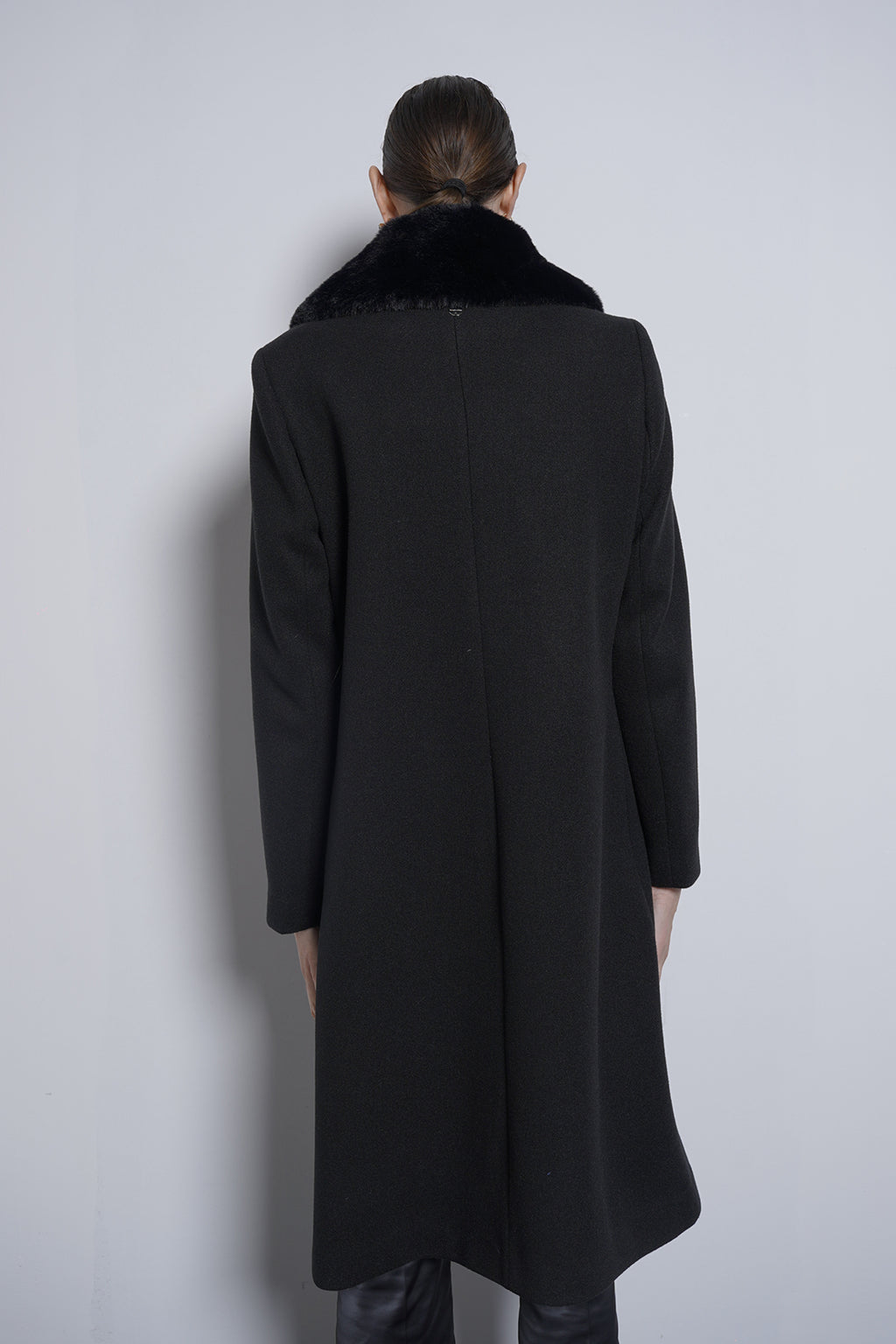 Cappotto doppiopetto collo pelliccia