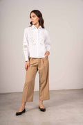 Pantalone con doppio bottone