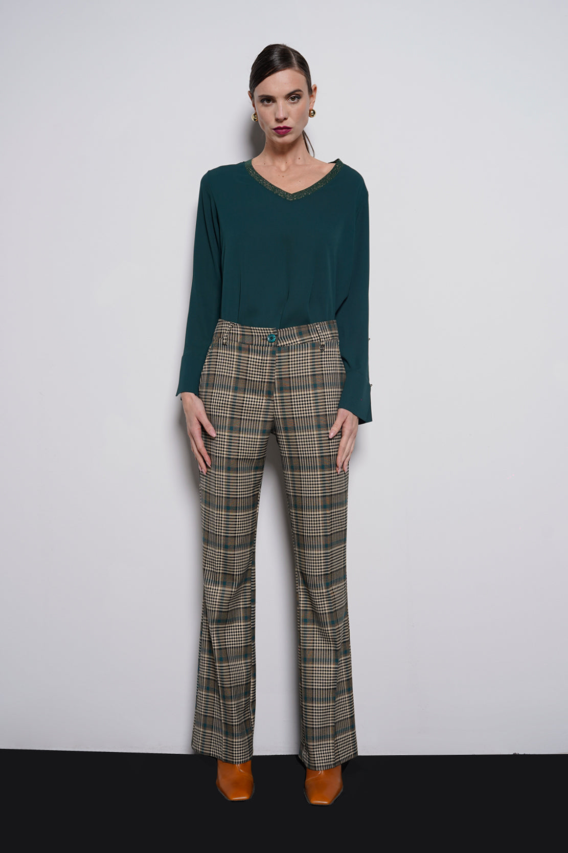 Pantalone check