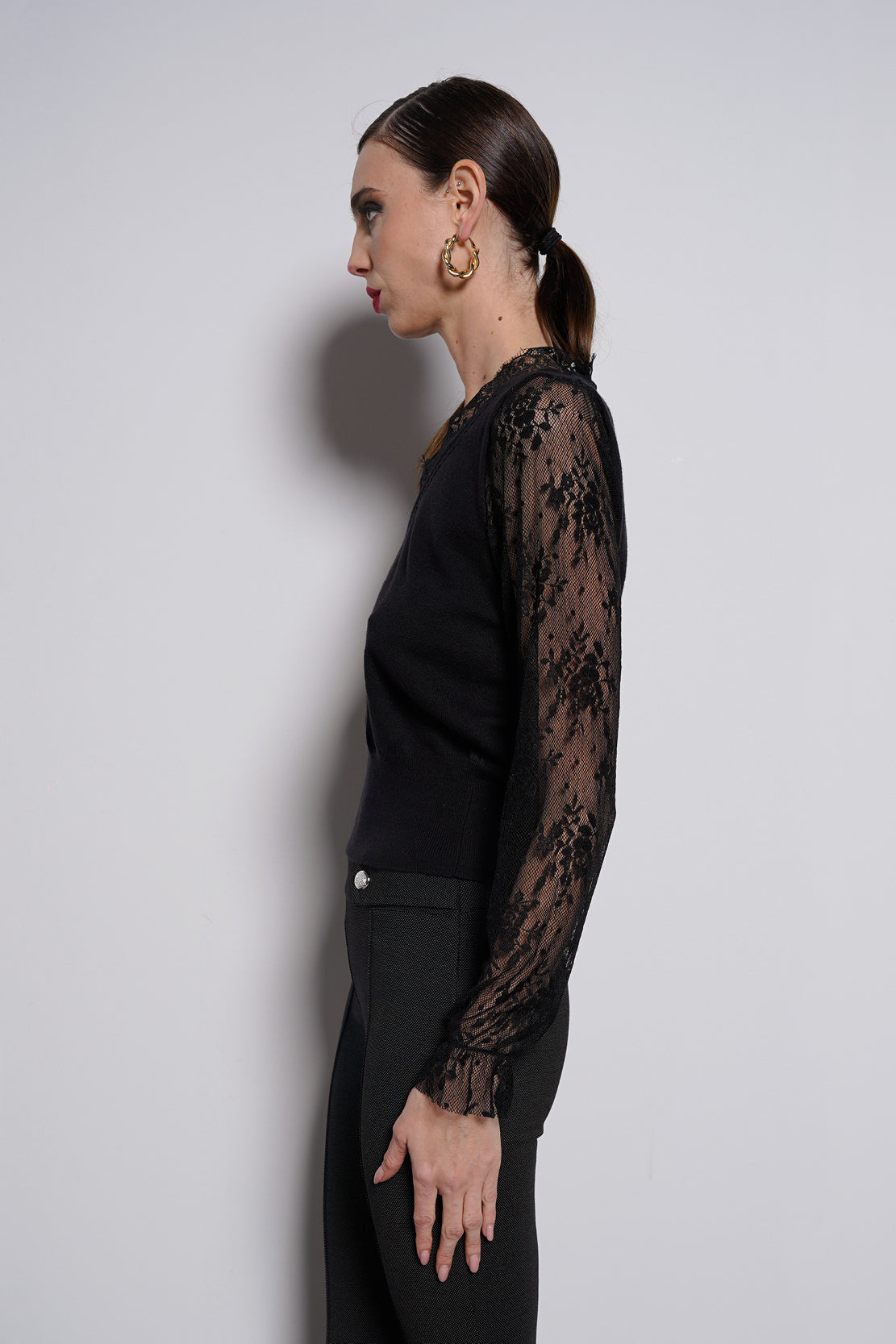 Maglia con pizzo