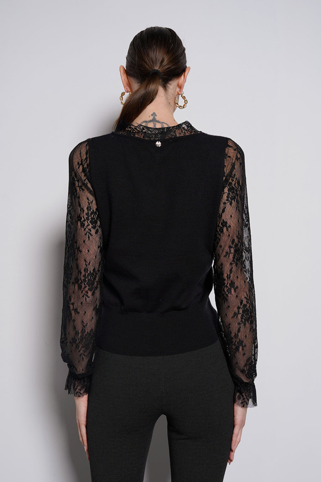 Maglia con pizzo