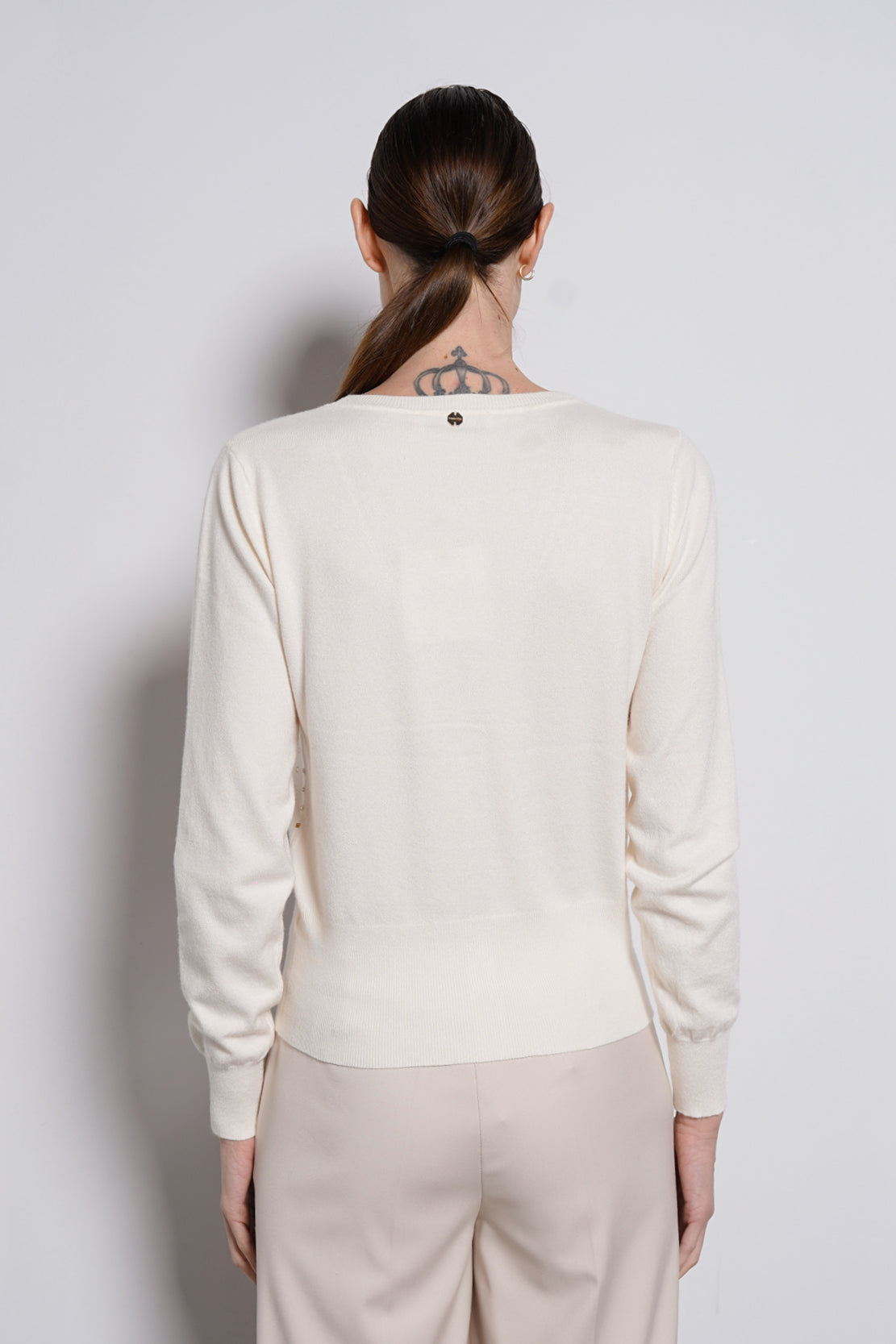 Cardigan con borchie