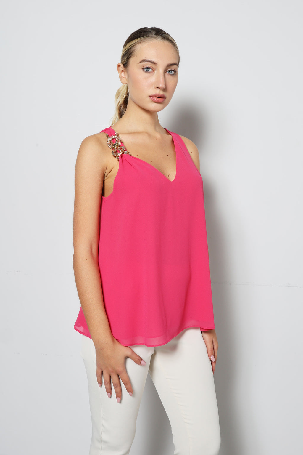 Blusa accessorio