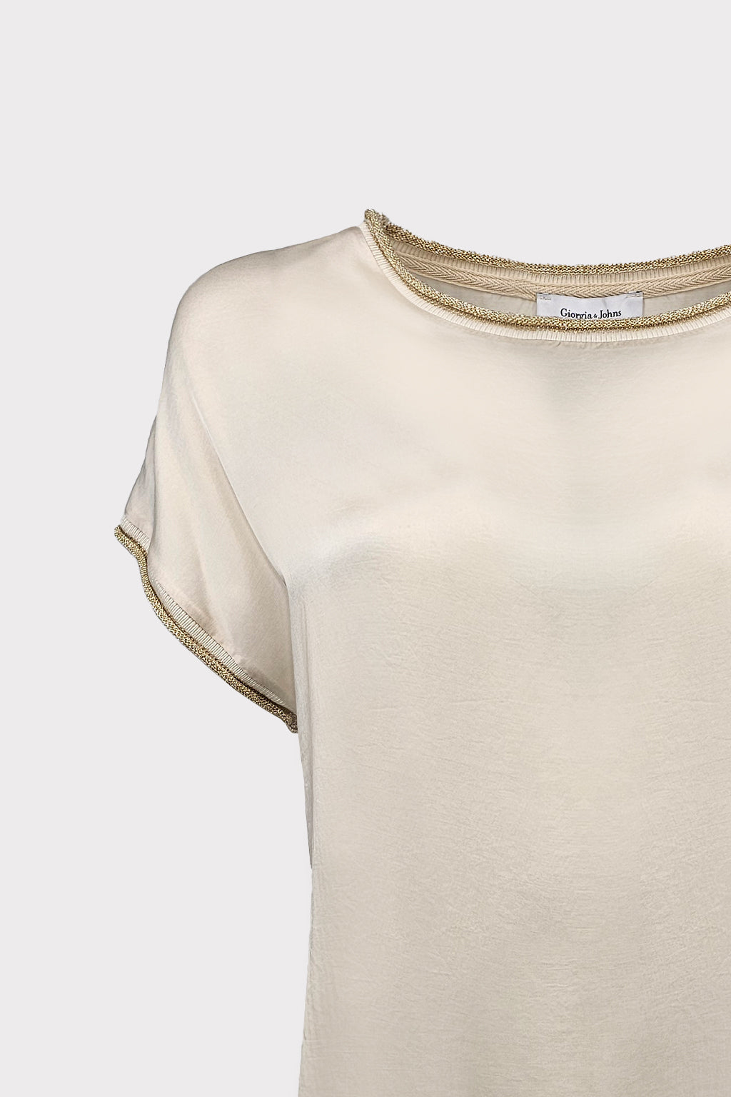 T-shirt collo ricciolo