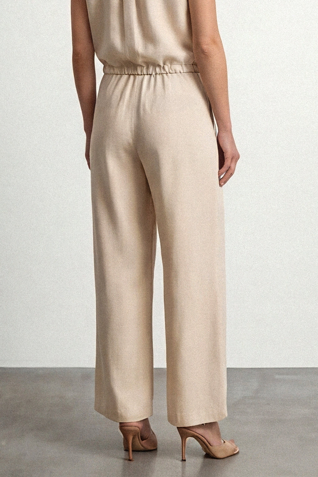 Pantalone palazzo fluido