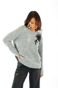 Maglione con ricami