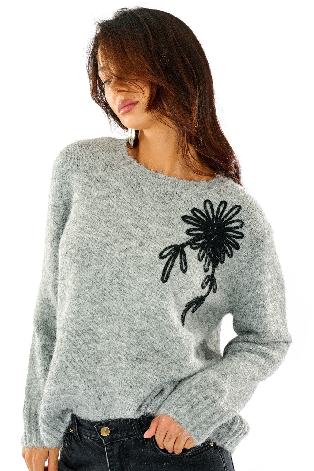 Maglione con ricami