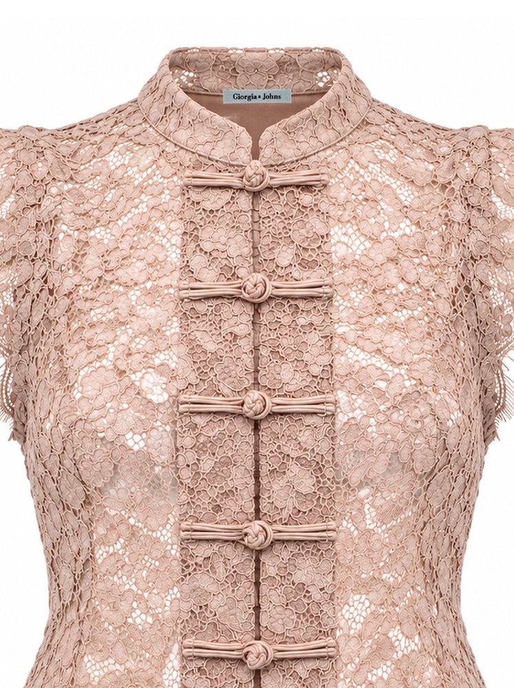 Blusa pizzo con alamari