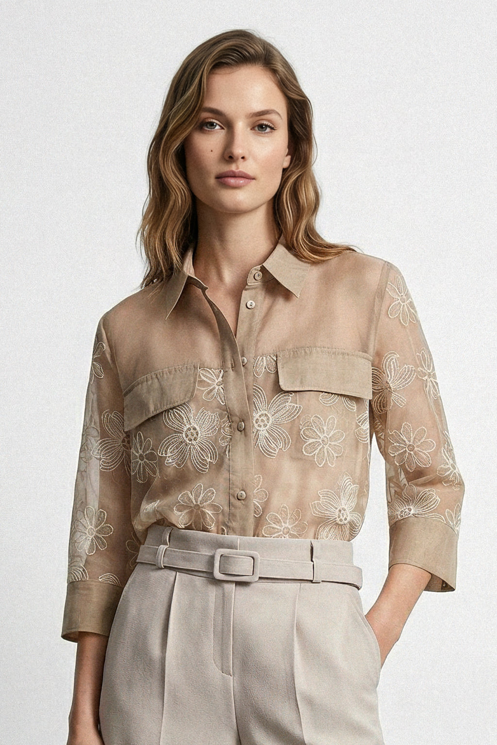 Camicia con ricamo