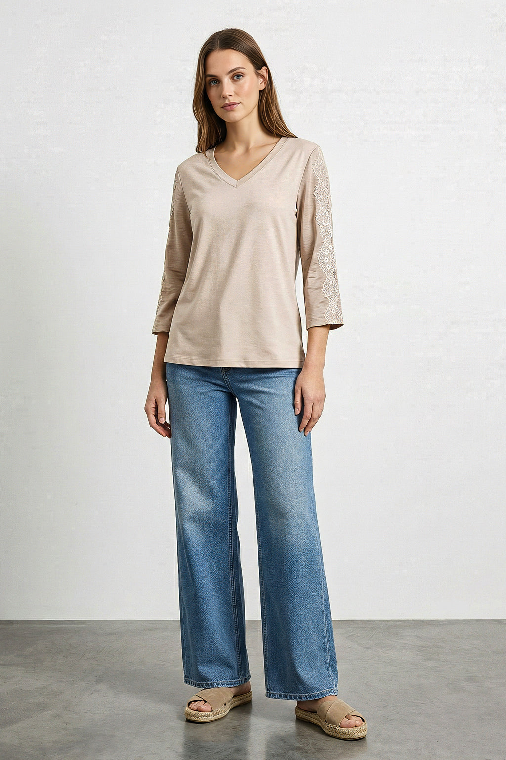 Blusa maniche pizzo