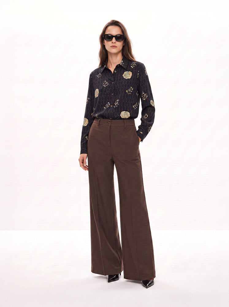 Pantaloni gamba ampia