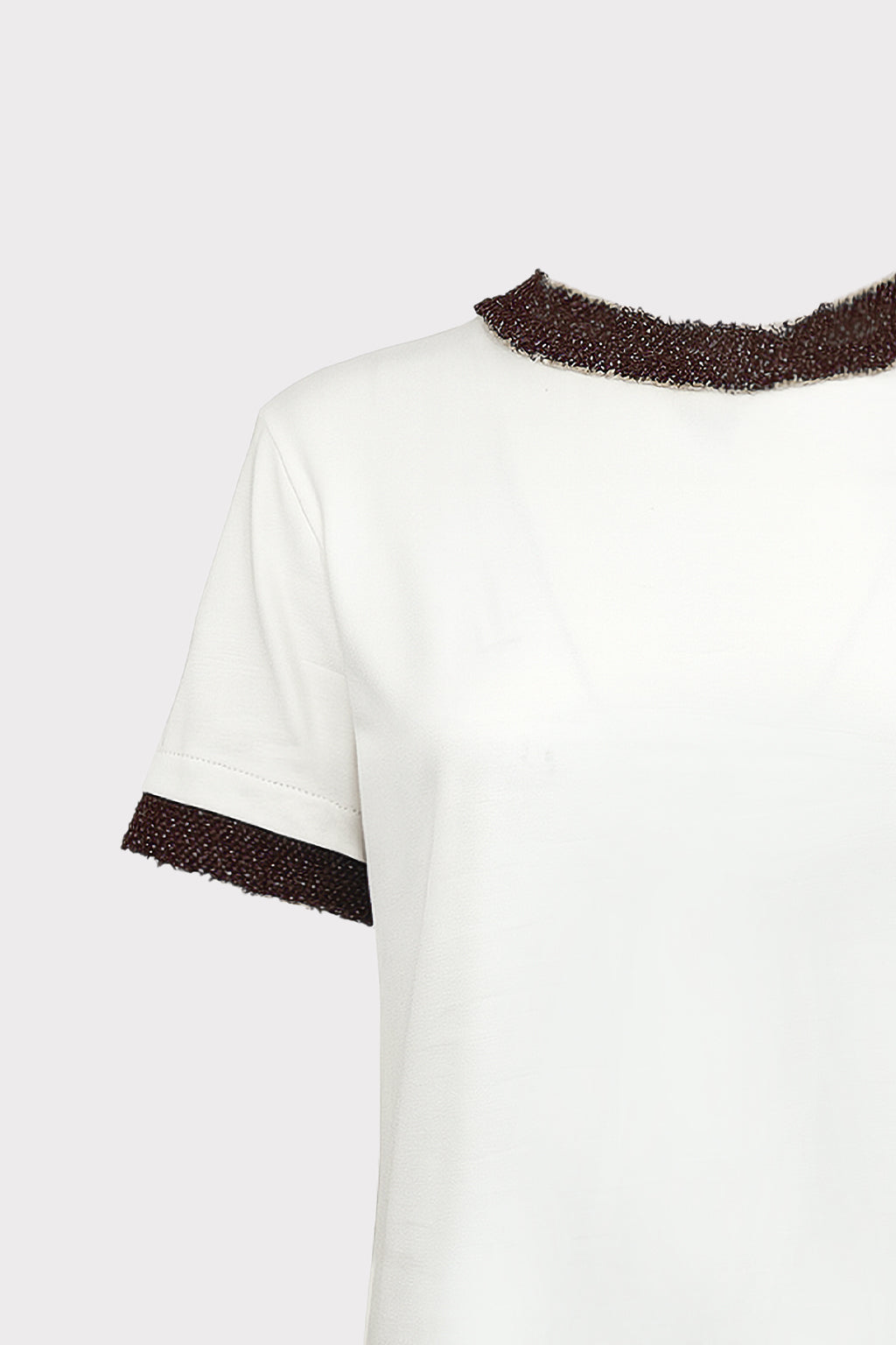 T-Shirt dettagli boucle'