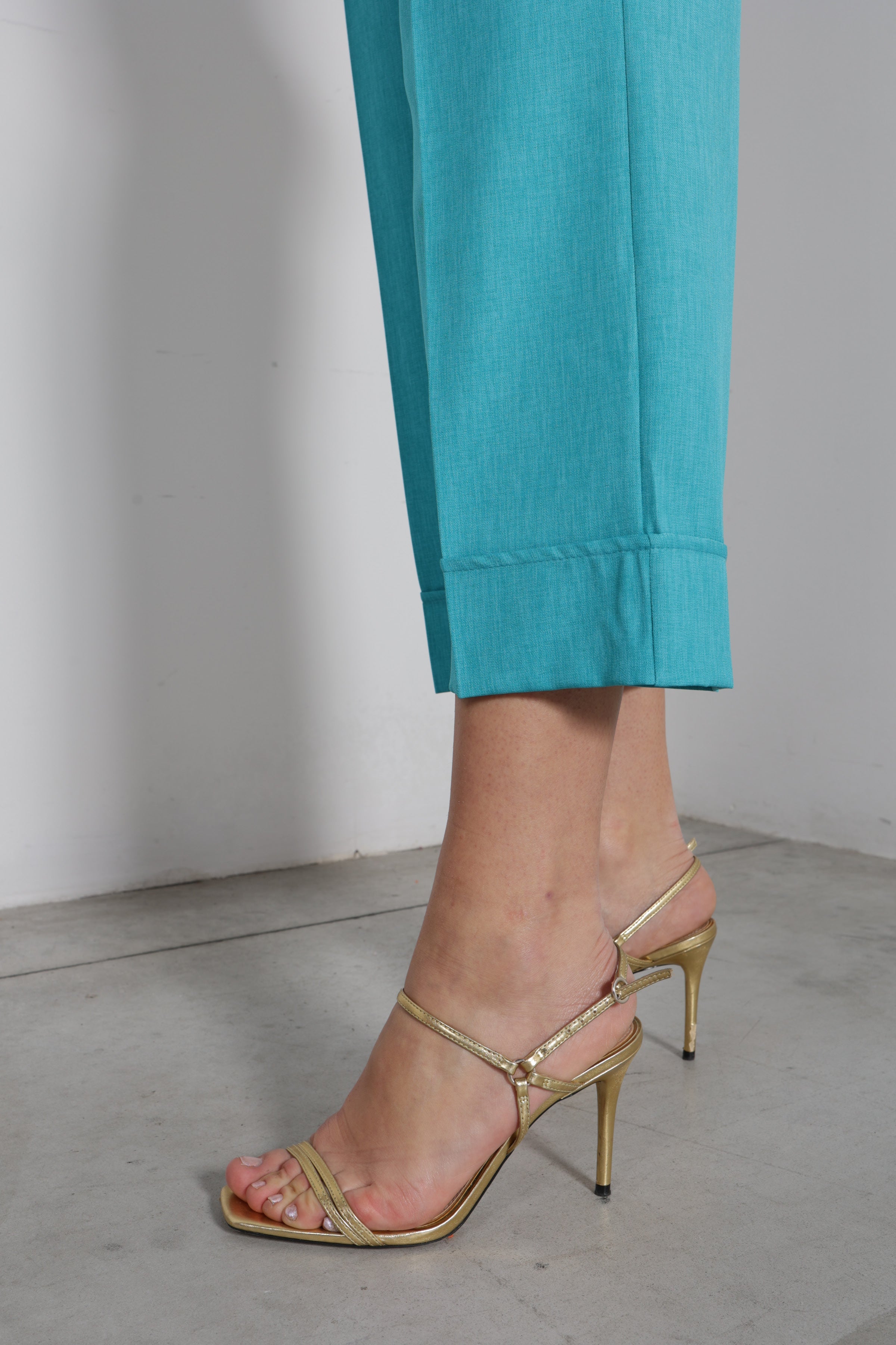 Pantalone risvolto tessuto fiammato