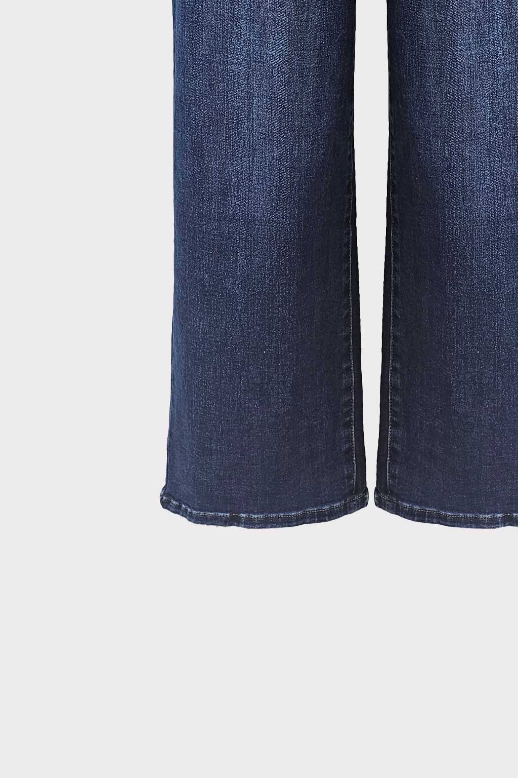 Jeans bottoni laterali