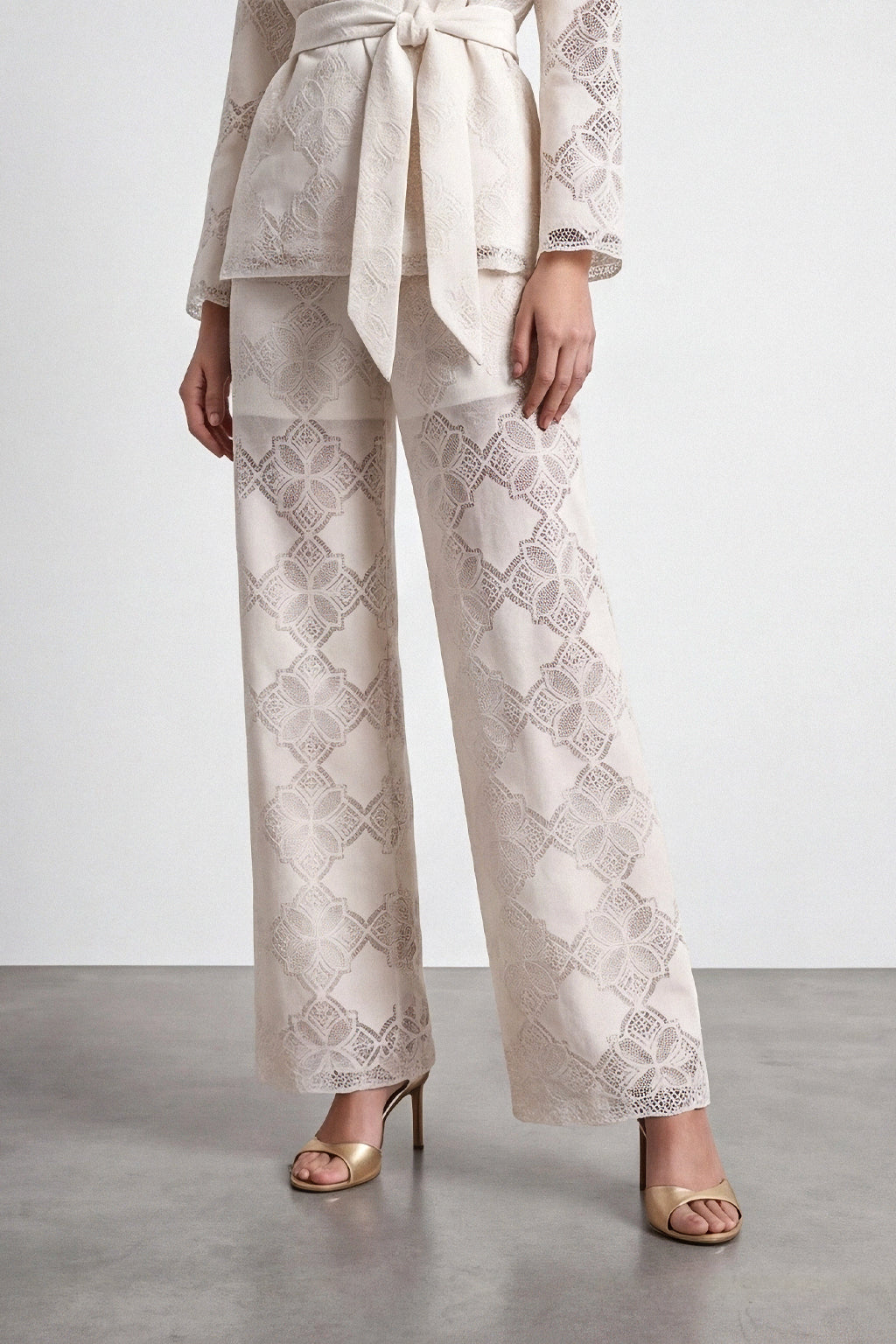 Pantalone in macrame'