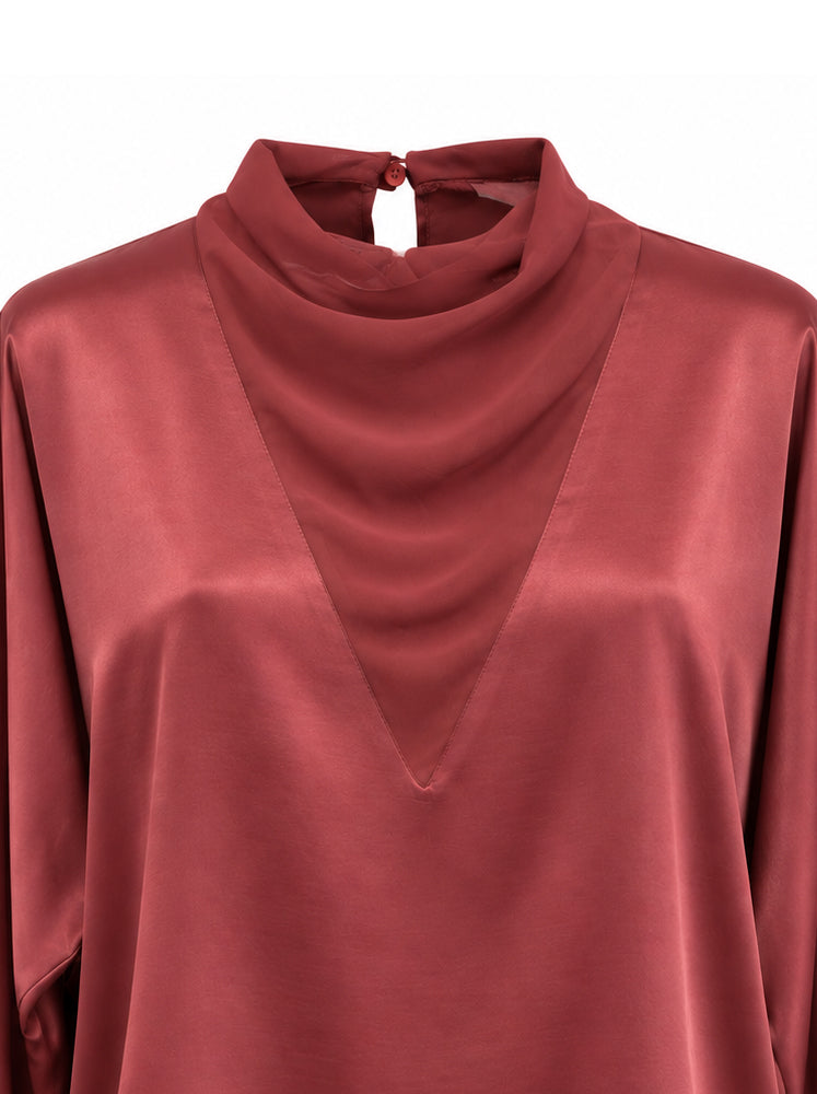 Blusa in raso scollo a V