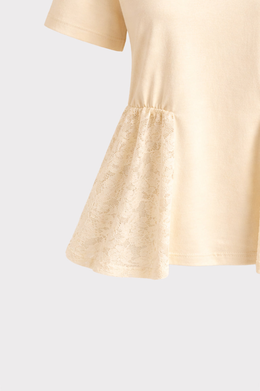 T-shirt inserti pizzo e macrame'