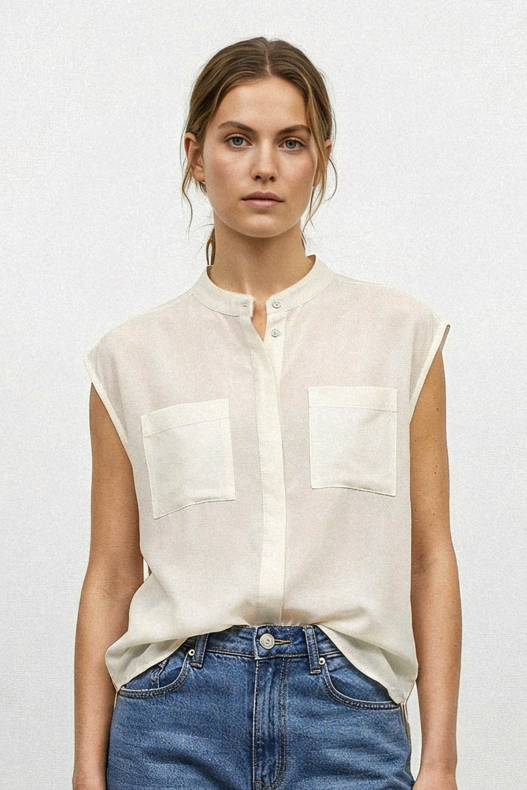 Camicia in crepe con taschini
