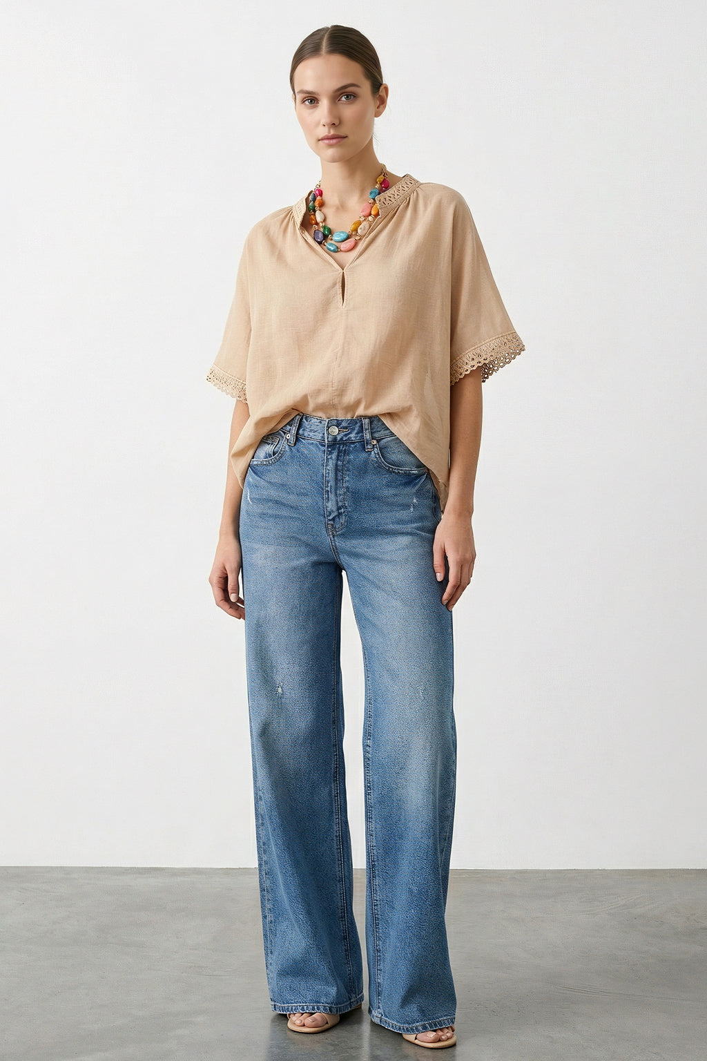 Blusa con passamaneria