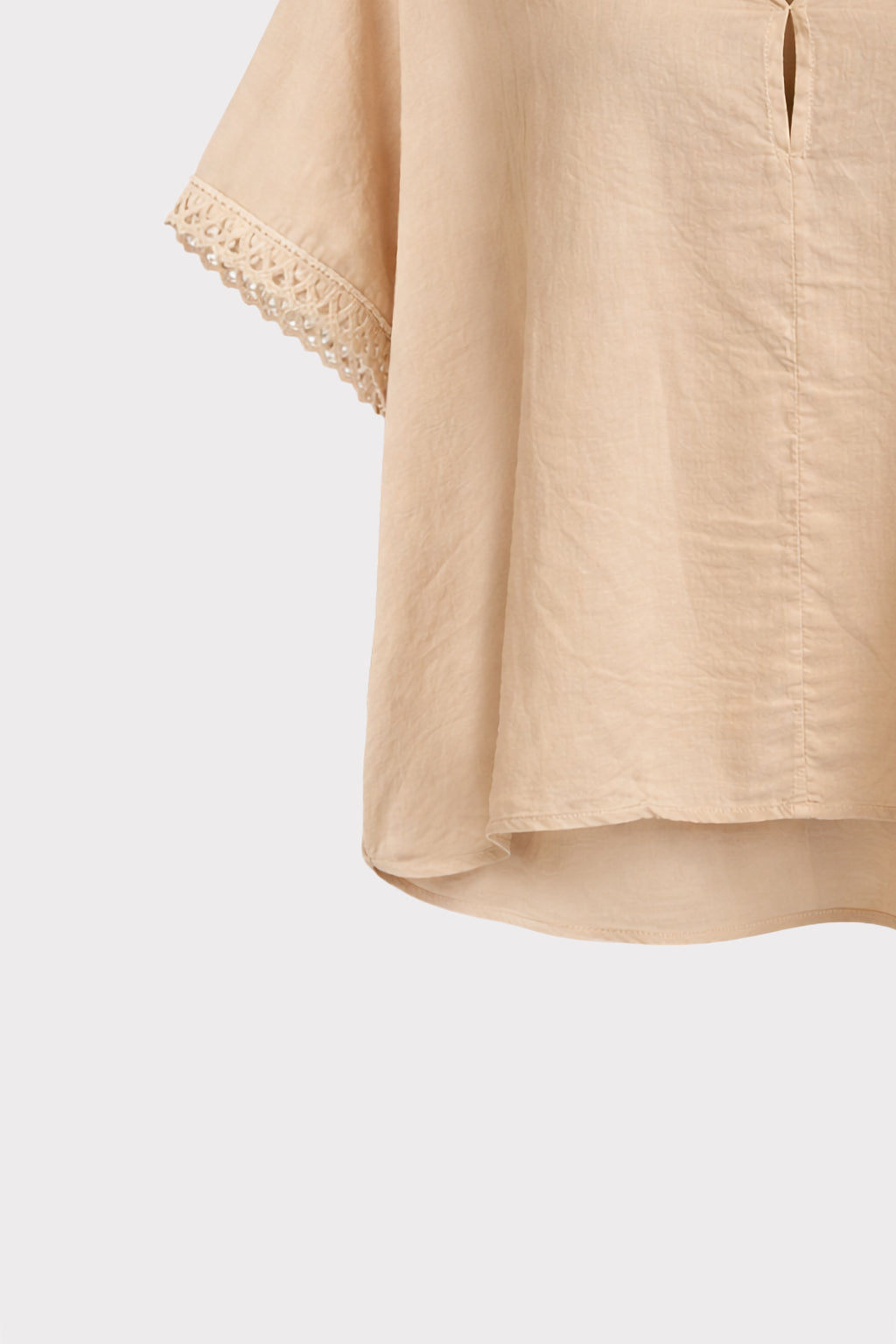 Blusa con passamaneria