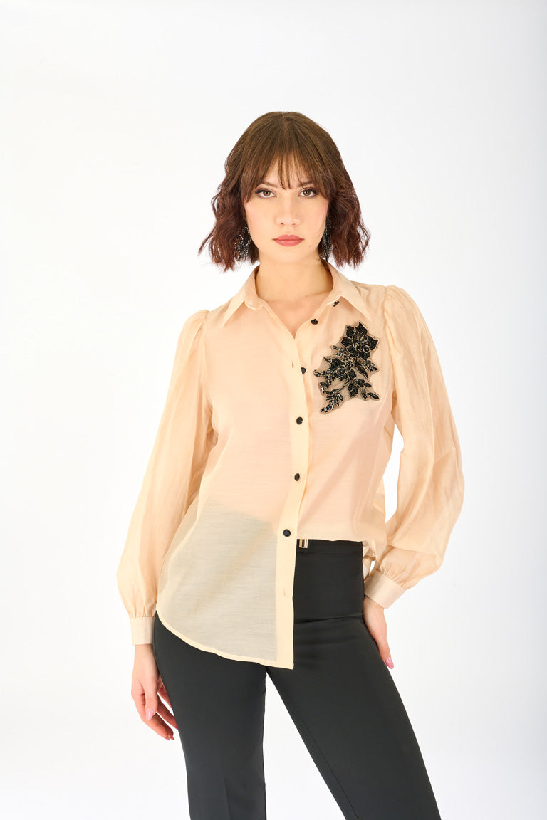 Camicia con applicazione