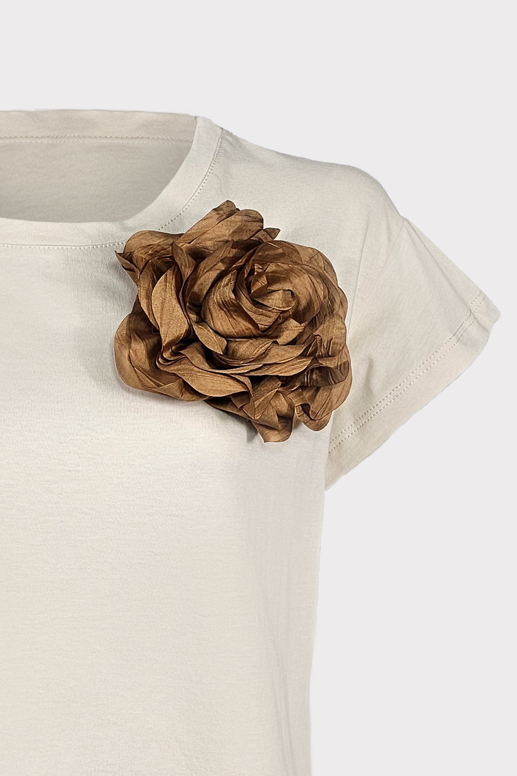 T-shirt spilla