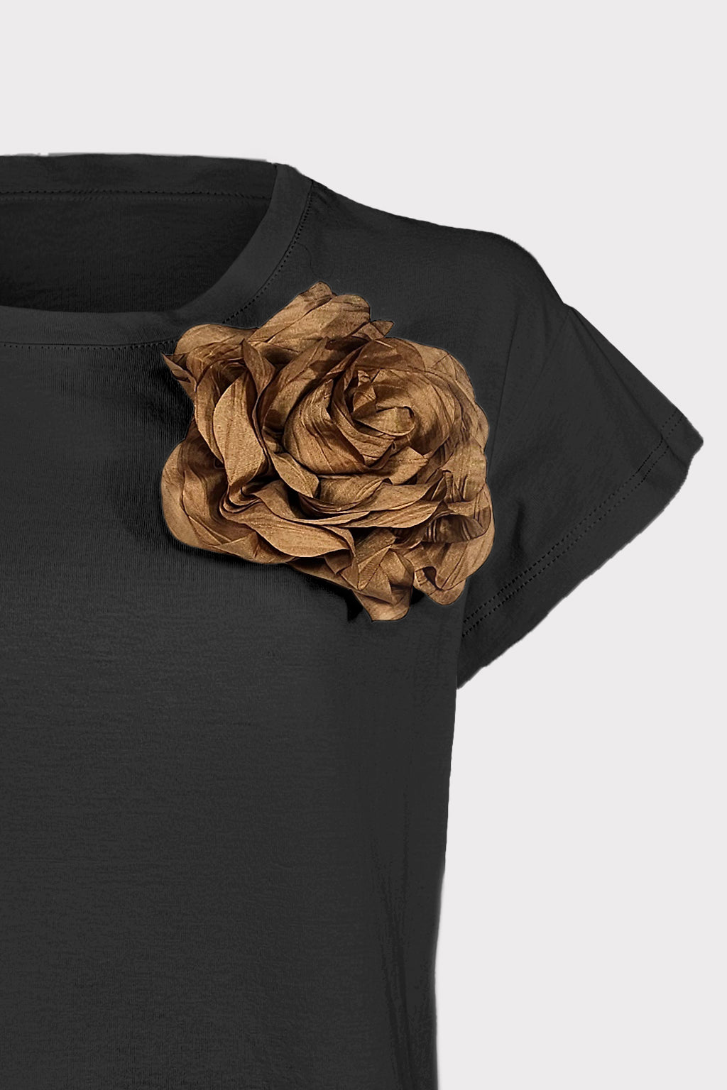 T-shirt spilla