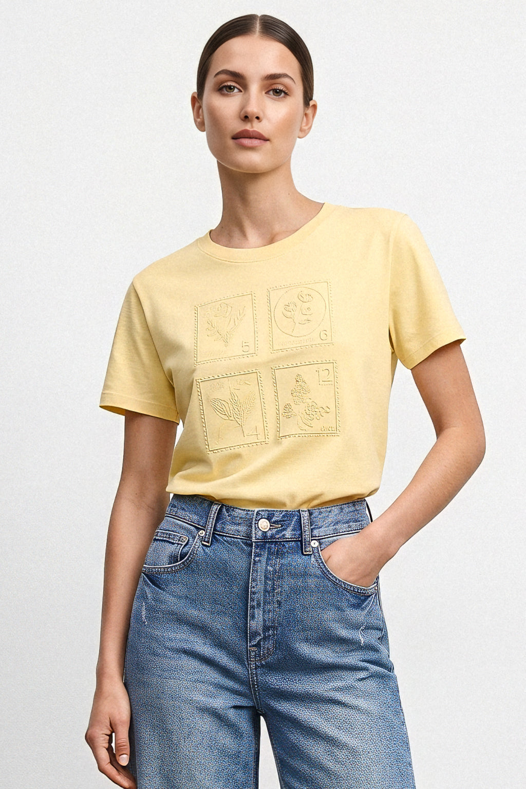 T shirt ricamo geometrico