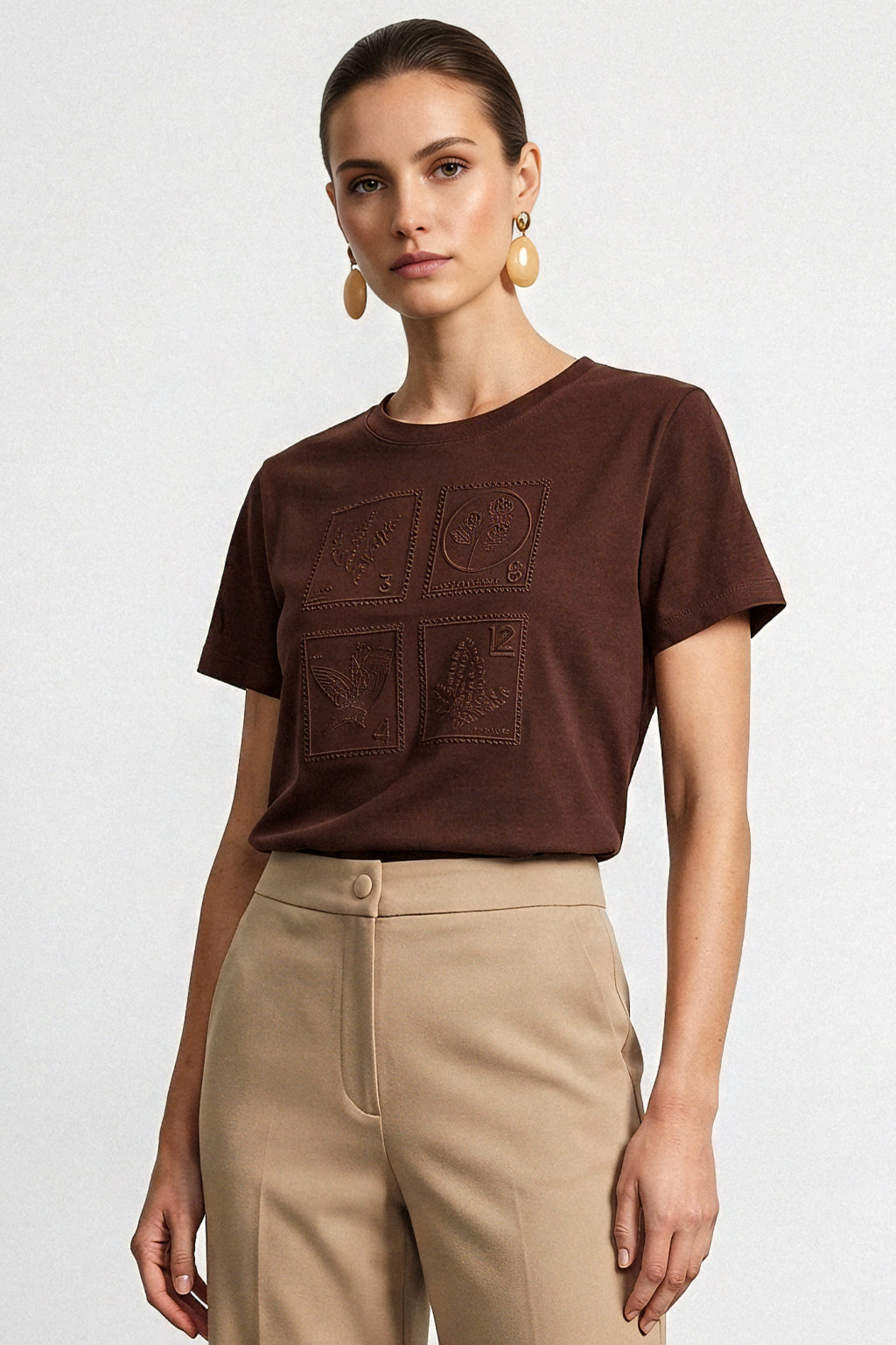 T shirt ricamo geometrico