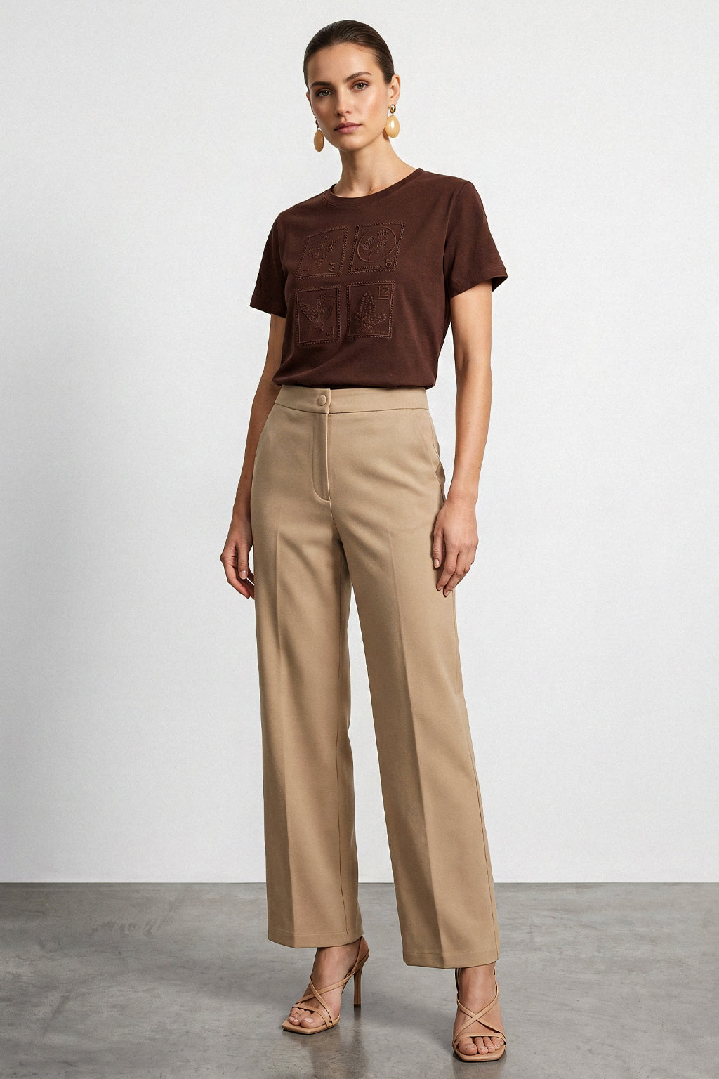 T shirt ricamo geometrico