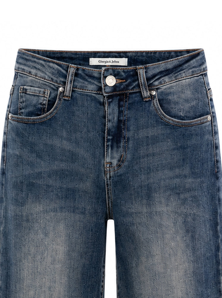 Jeans wide leg con risvolto al fondo