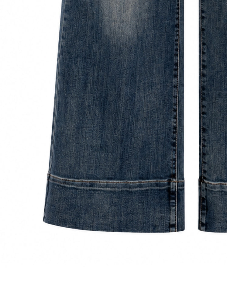 Jeans wide leg con risvolto al fondo