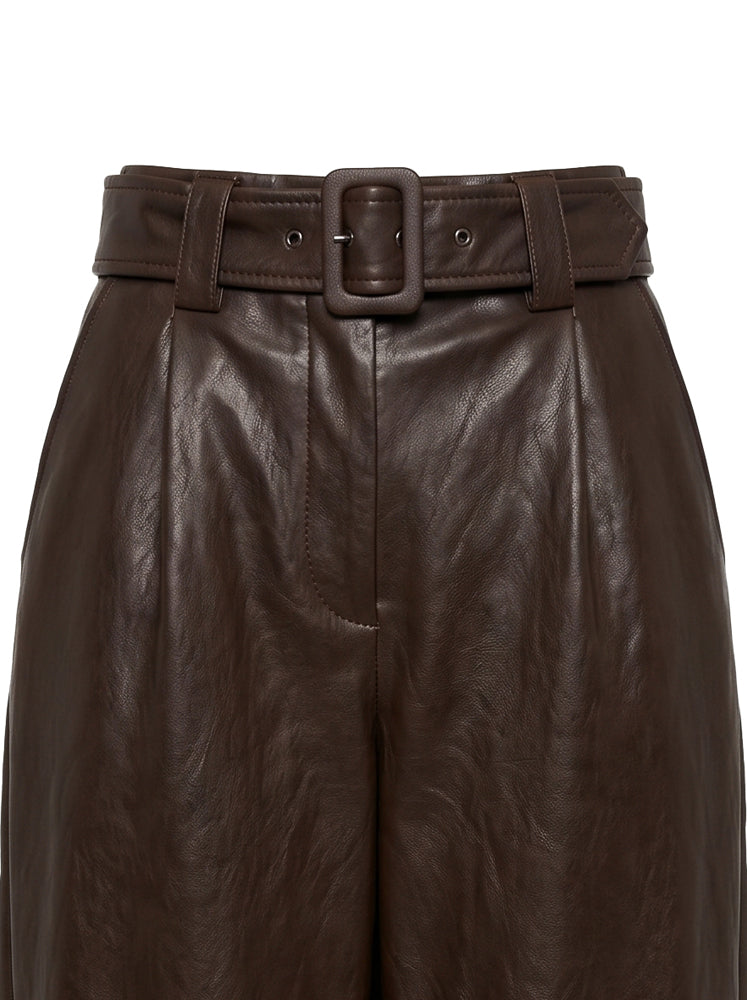Pantaloni ecopelle con fibbie alla caviglia