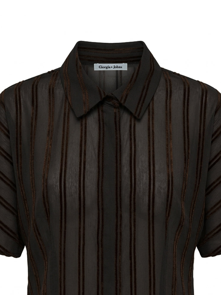 Camicia a righe in rilievo